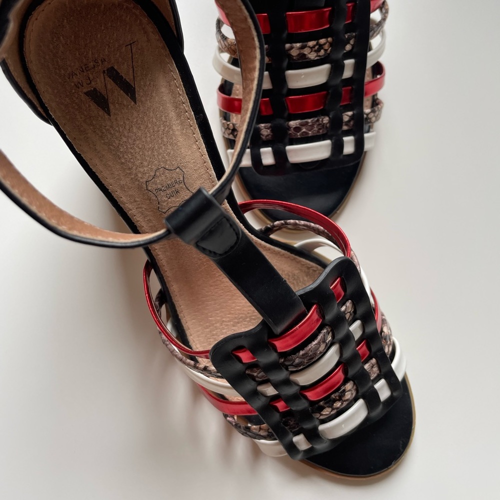 Vanessa Wu Strappy Block Heel Sandals